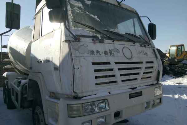 山西出售转让二手2009年陕汽德龙SX5255GJBJR384XC搅拌运输车