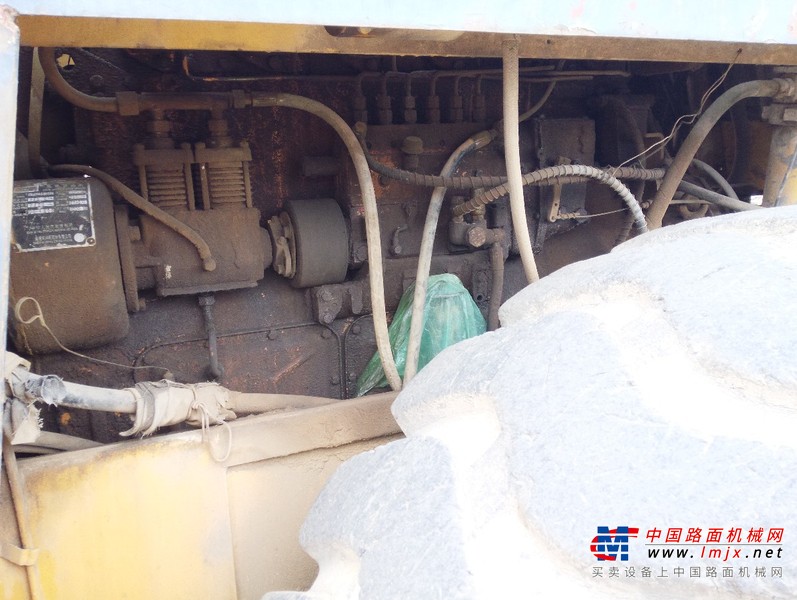 山西出售转让二手5000小时2005年洛建YZ20B单钢轮压路机