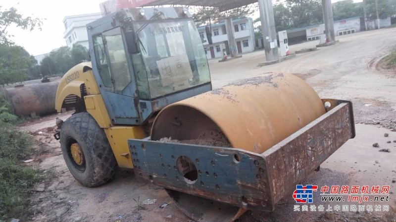江西出售转让二手9743小时2007年洛建LSS220单钢轮压路机
