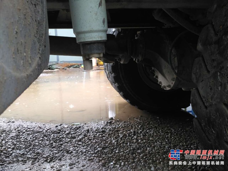 云南出售转让二手2010年陕汽德龙SX32548P324自卸车
