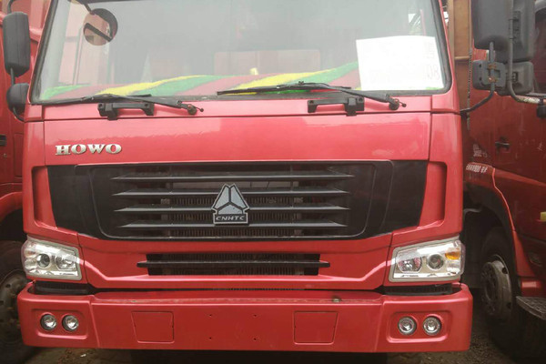 云南出售转让二手2012年中国重汽豪泺ZZ3257N3847A自卸车