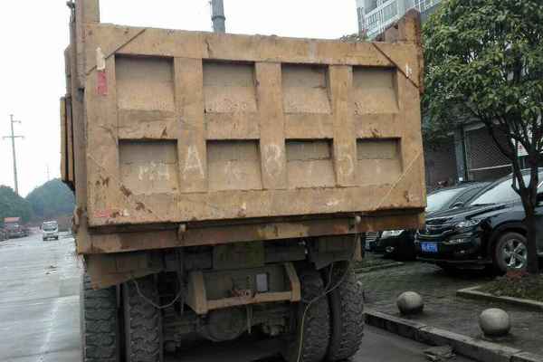 湖南出售转让二手2013年陕汽奥龙SX3255DR324自卸车