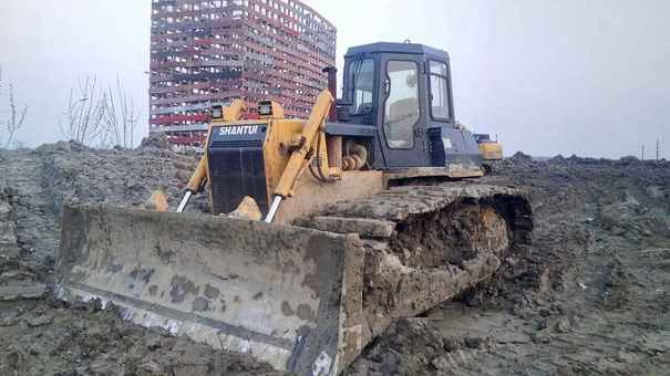 安徽出售转让二手8000小时2010年山推SD16L推土机