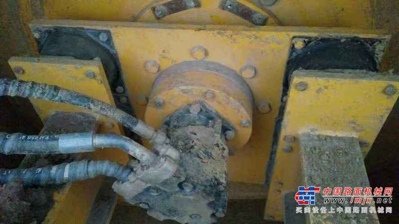 湖北出售转让二手6000小时2010年山推SR22M单钢轮压路机