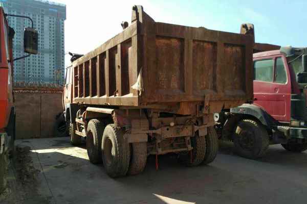 山西出售转让二手2011年中国重汽金王子ZZ3161M4711C1自卸车