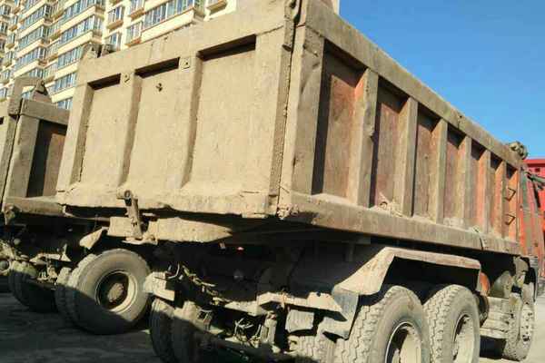 山西出售转让二手2011年中国重汽豪沃ZZ3257N3847D1N7WA自卸车
