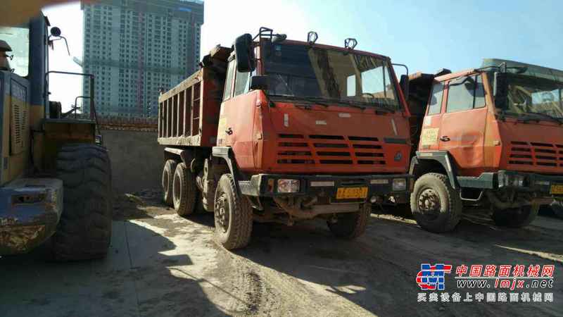 山西出售转让二手2011年中国重汽豪沃ZZ3257N3847D1N7WA自卸车