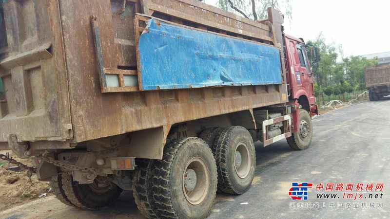 山西出售转让二手2010年中国重汽豪泺ZZ3257N3648B自卸车
