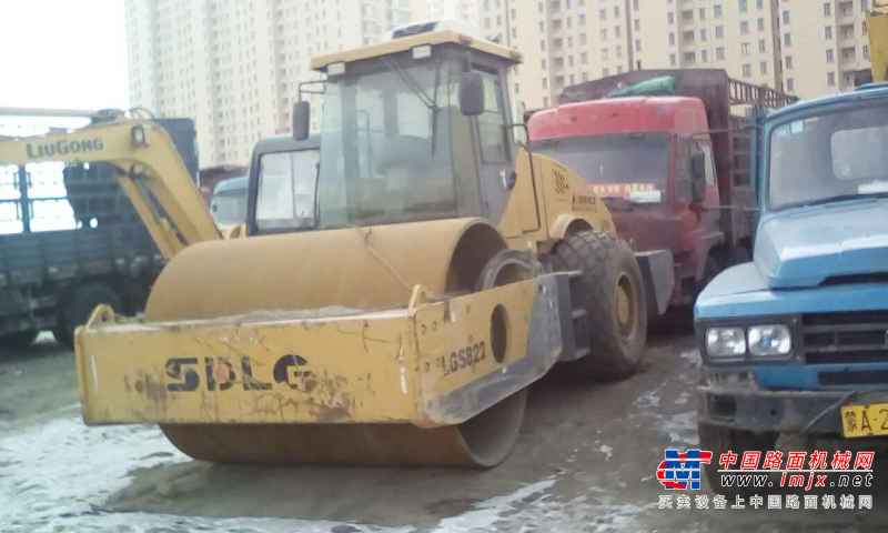 内蒙古出售转让二手4328小时2011年洛阳宝路BLS220单钢轮压路机