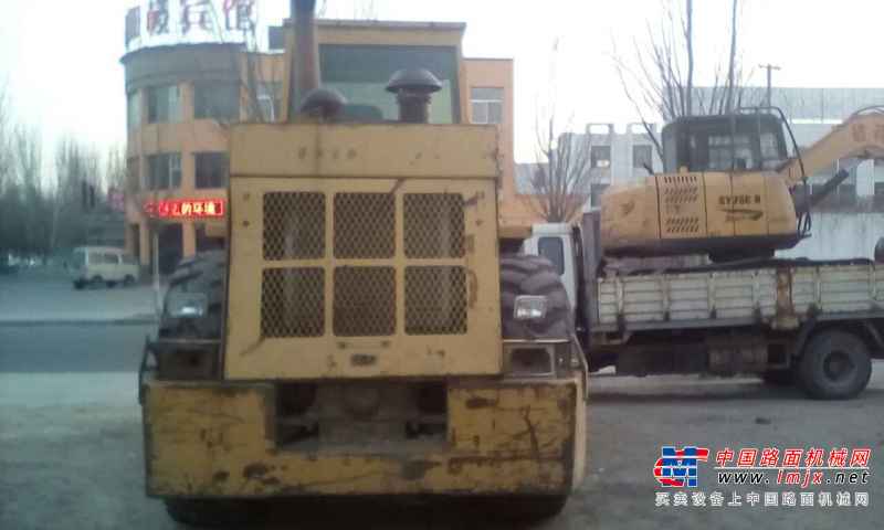 内蒙古出售转让二手8379小时2004年洛阳路通LTK220B单钢轮压路机