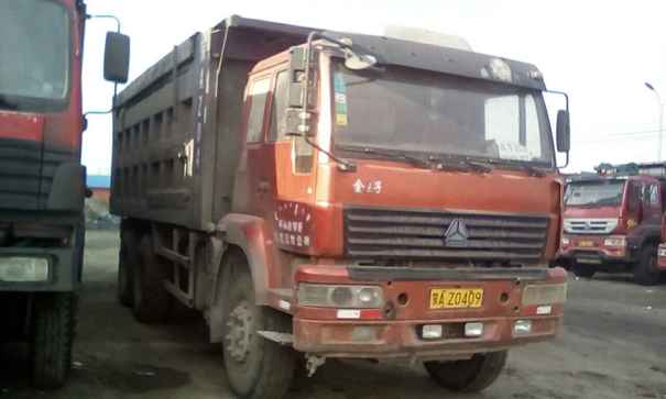内蒙古出售转让二手2010年中国重汽金王子ZZ3161M4711C1自卸车