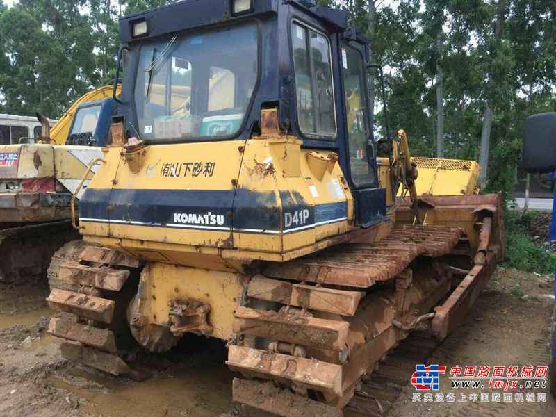 广东出售转让二手12000小时2004年小松D40P推土机