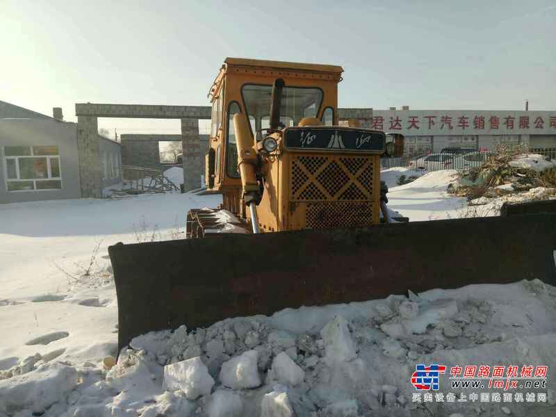 黑龙江出售转让二手8000小时2005年征山T200推土机