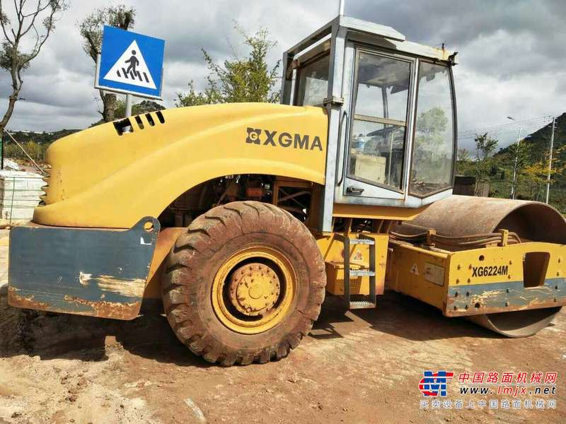 云南出售转让二手267小时2009年厦工XG6204M单钢轮压路机