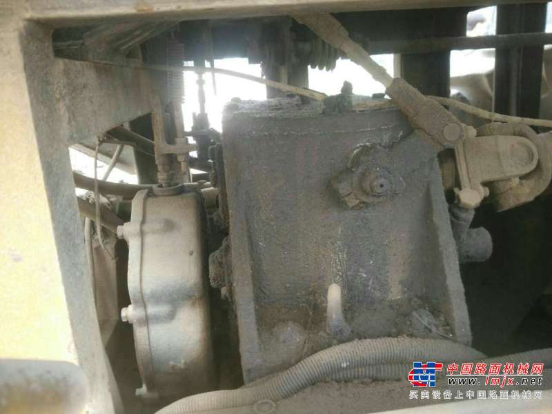 甘肃出售转让二手8000小时2005年洛建ZY18单钢轮压路机