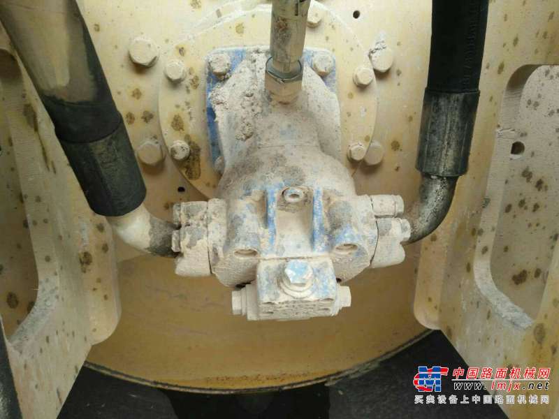 甘肃出售转让二手5000小时2010年山工SEM8222单钢轮压路机