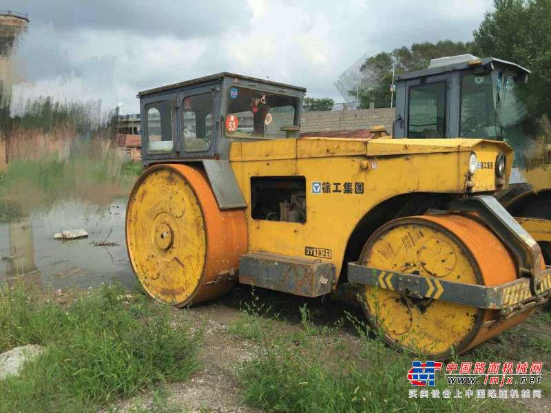 黑龙江出售转让二手12000小时2005年徐工3Y18双钢轮压路机
