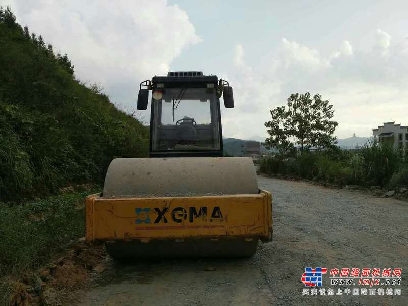 江西出售转让二手6500小时2011年厦工XG6261单钢轮压路机