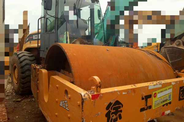 云南出售转让二手3528小时2015年徐工XS263J单钢轮压路机