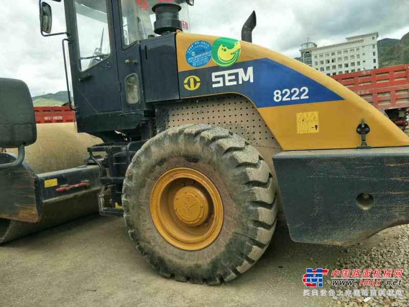 云南出售转让二手2314小时2014年山工SEM8222单钢轮压路机