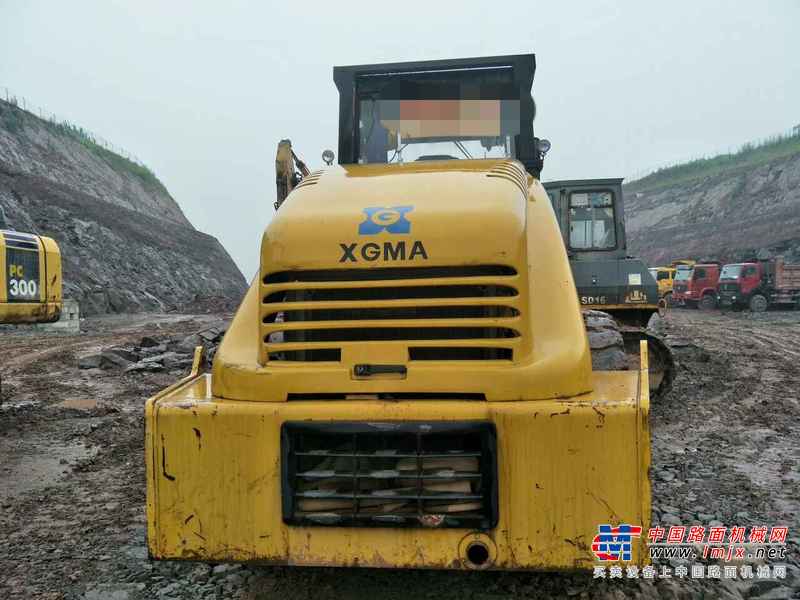 重庆出售转让二手6000小时2009年厦工XG6204M单钢轮压路机