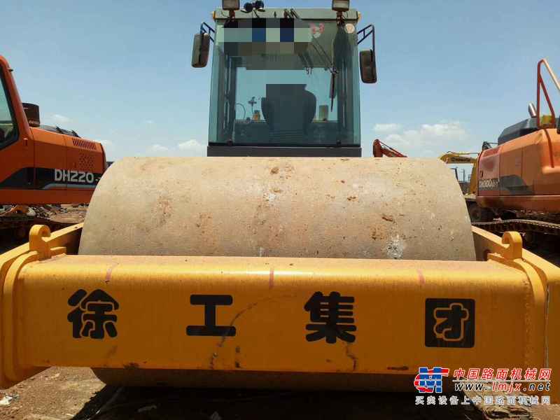 云南出售转让二手4328小时2013年徐工XS222J单钢轮压路机