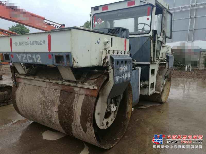 湖北出售转让二手9000小时2005年洛建YZ16B双钢轮压路机