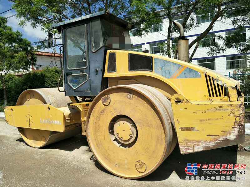 甘肃出售转让二手6000小时2007年柳工CLG624三轮压路机