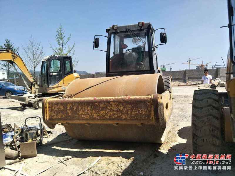 贵州出售转让二手3592小时2014年柳工CLG6122单钢轮压路机