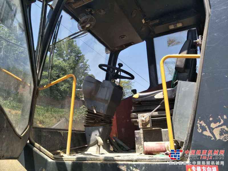 贵州出售转让二手3592小时2014年柳工CLG6122单钢轮压路机