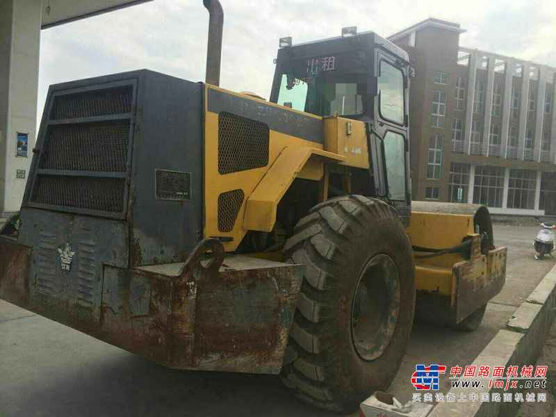 广东出售转让二手8000小时2006年厦工XG6181单钢轮压路机