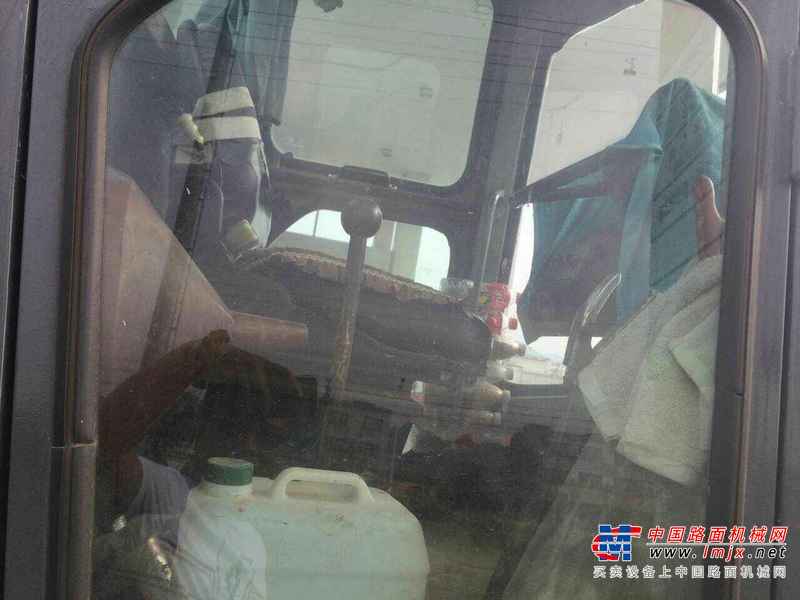 广东出售转让二手8000小时2006年厦工XG6181单钢轮压路机