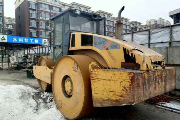 内蒙古出售转让二手8000小时2007年柳工CLG624双钢轮压路机