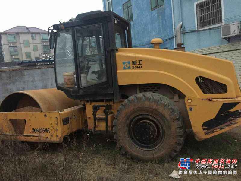江西出售转让二手3000小时2010年厦工三明XG6204M单钢轮压路机