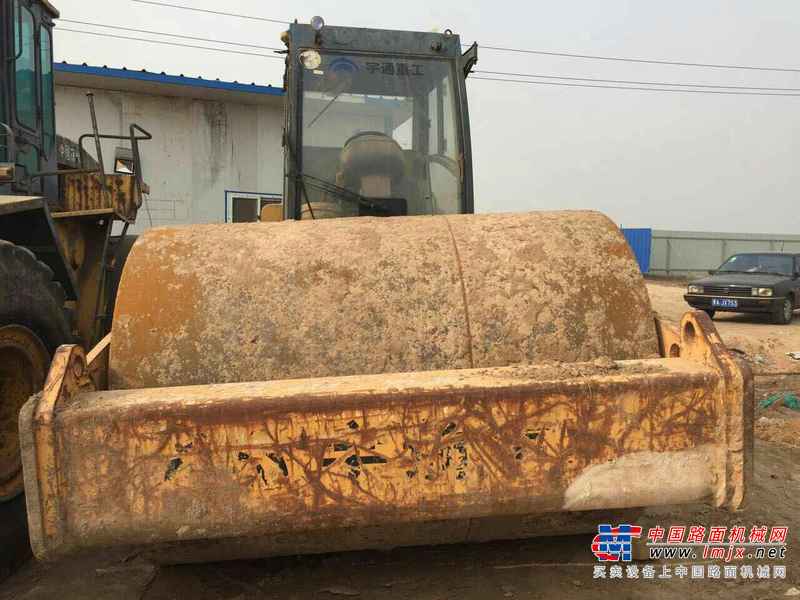 山西出售转让二手4000小时2006年宇通6318C单钢轮压路机