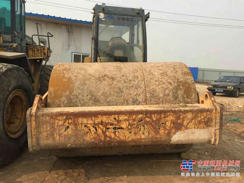 山西出售转让二手4000小时2006年宇通6318C单钢轮压路机