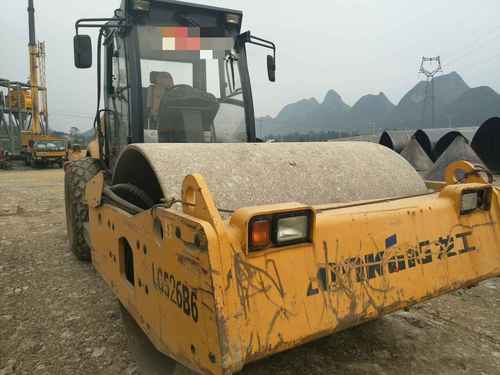 贵州出售转让二手1036小时2013年龙工LG523B6单钢轮压路机