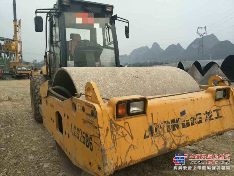 贵州出售转让二手1036小时2013年龙工LG523B6单钢轮压路机