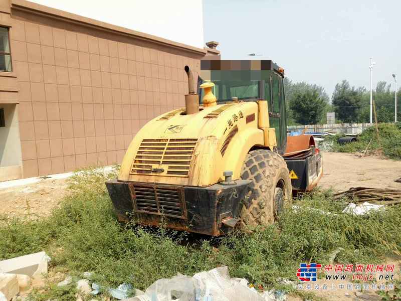 山西出售转让二手3000小时2009年洛阳路通LT218B单钢轮压路机