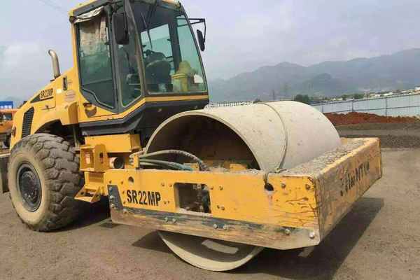 贵州出售转让二手6700小时2010年山推SR22M单钢轮压路机
