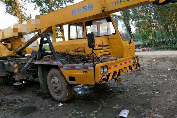 河北出售转让二手14000小时2003年东岳重工QY12E汽车起重机