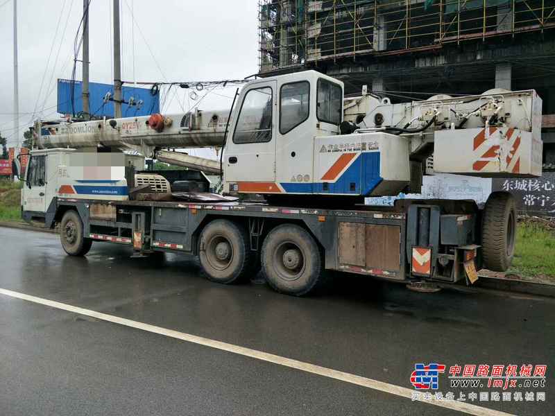 湖南出售转让二手6000小时2012年中联重科QY25V431汽车起重机