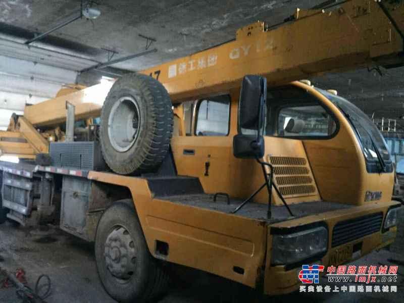 黑龙江出售转让二手6000小时2009年徐工QY12T汽车起重机
