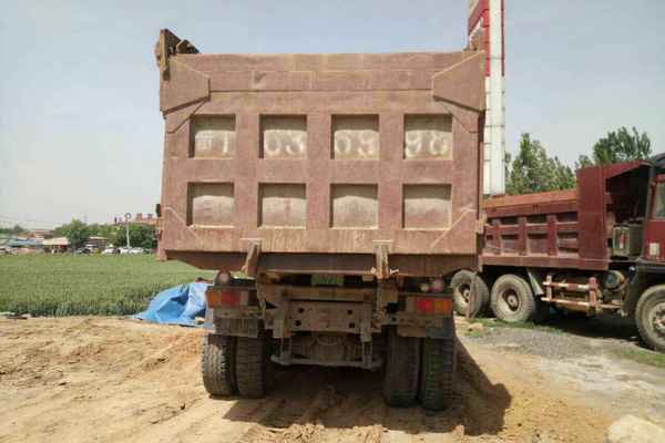 山东出售转让二手2013年中国重汽金王子ZZ3161M4711C1自卸车