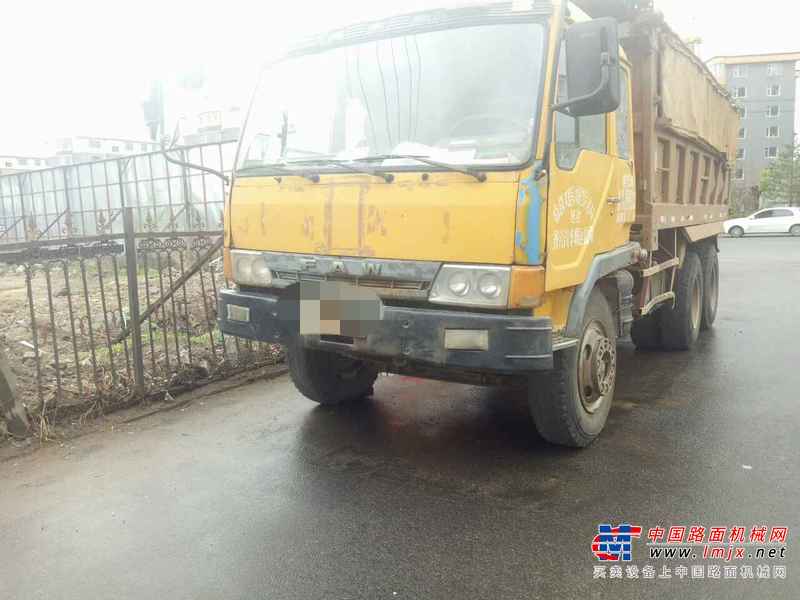 吉林出售转让二手2009年解放3250P66K2L2BT1A2E自卸车