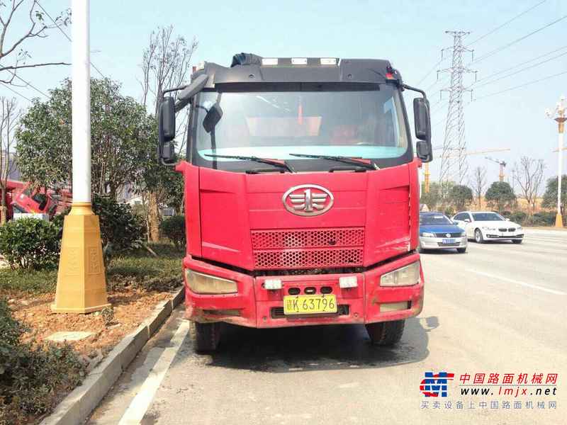 湖南出售转让二手2012年中国重汽豪沃ZZ3257N5247自卸车