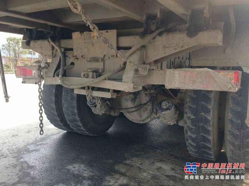 湖南出售转让二手2012年中国重汽豪沃ZZ3257N5247自卸车