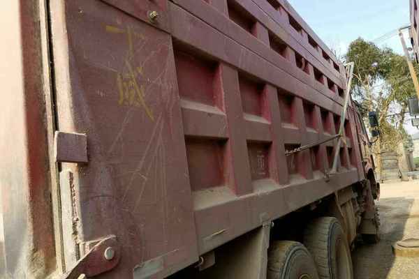 云南出售转让二手2013年红岩CQ3254SMG384自卸车