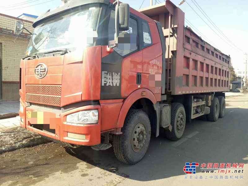 吉林出售转让二手2013年解放CA3311P1K2L3T4EA8D自卸车