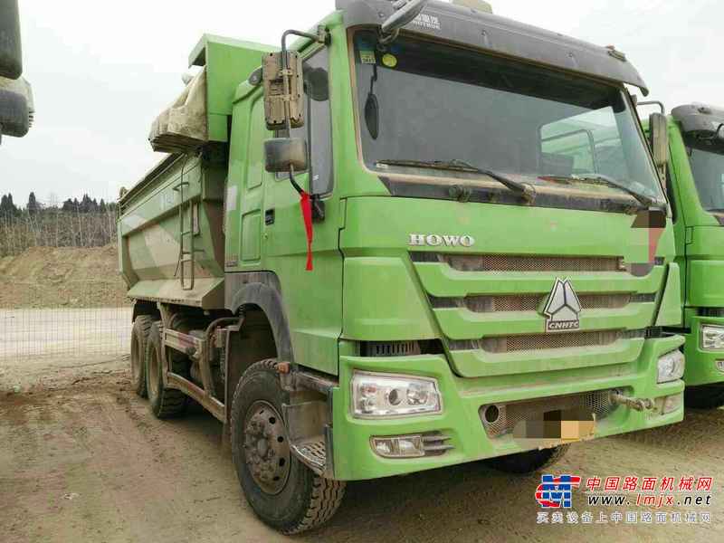 山西出售转让二手2013年中国重汽豪沃ZZ5437N466741自卸车